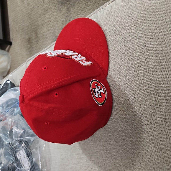 Red San Francisco 49ers Embroidered Cap. New Without Tags. - Picture 2 of 6